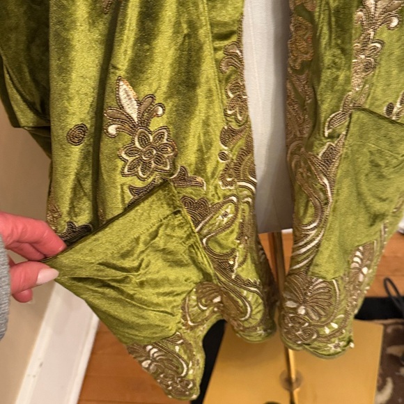 Lenni Whiskey Medium Duster Green Velvet Gold Sequin Embroidered Free People - Picture 5 of 12
